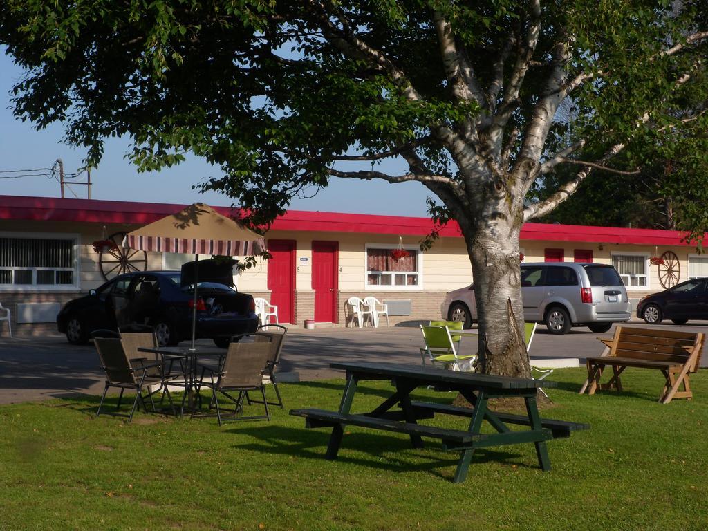 The Silver Birch 3* Goderich